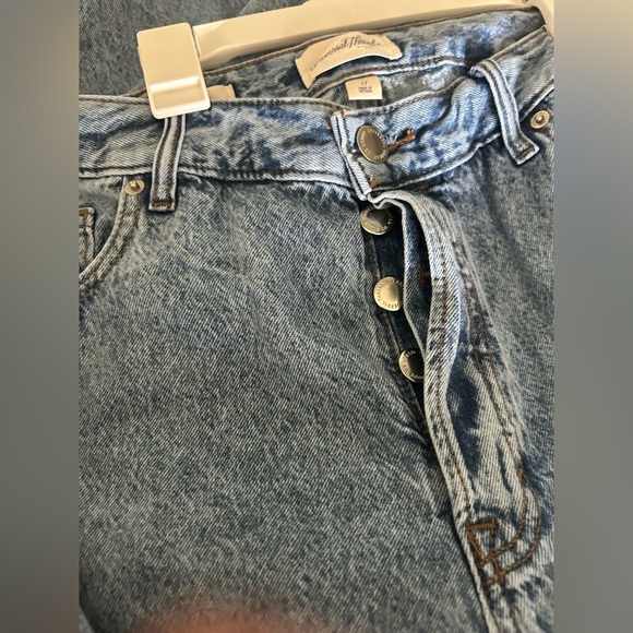 Universal Thread Light Blue extra wide leg women’s Denim Jeans size 17 NWT - Picture 3 of 6